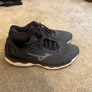 Mizuno Men's Wave Sky WaveKnit 3 Running Shoes (11)